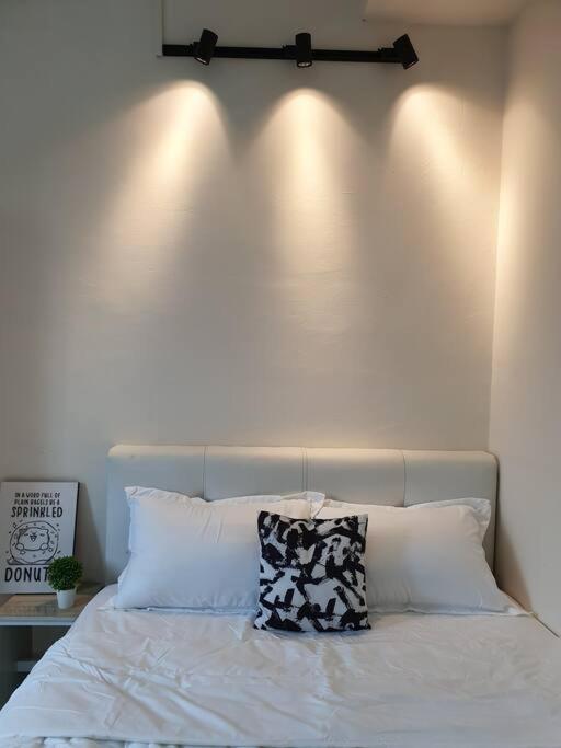 3Storey House 13Pax Family Suite Bayan Lepas Extérieur photo